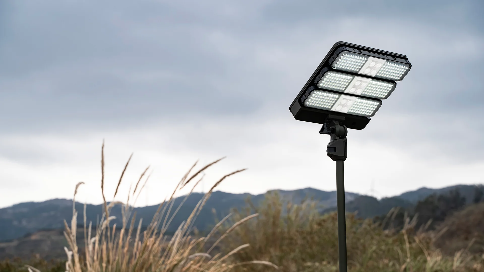 Wild Land Work Light - Image 5